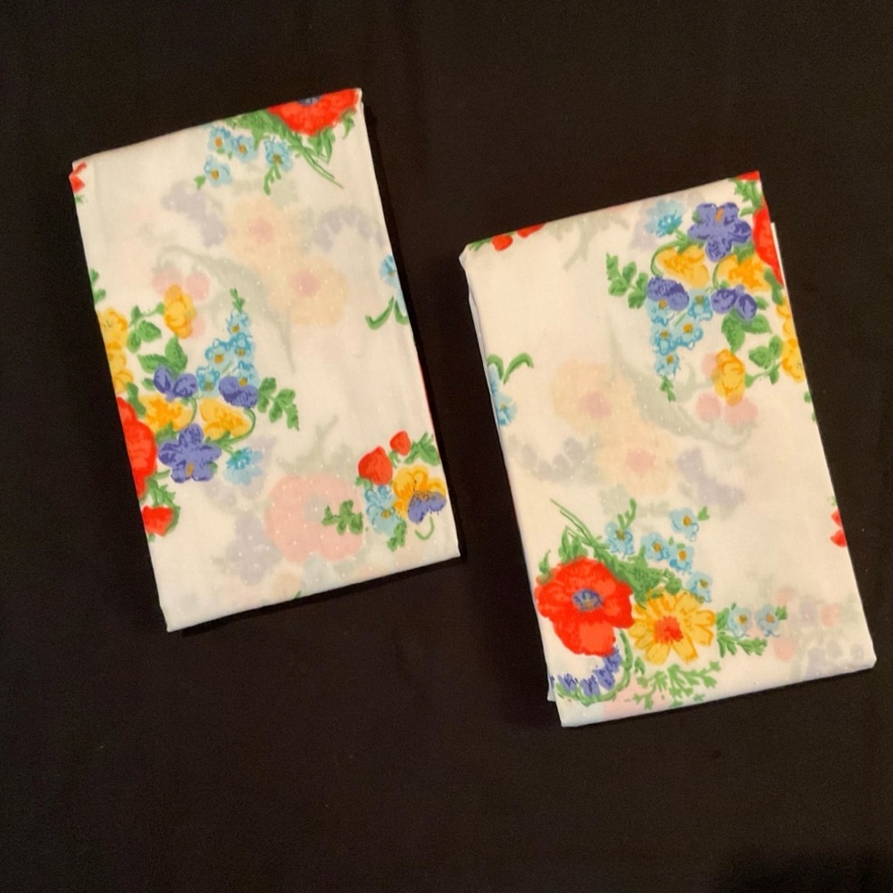 Vintage 80s Utica Standard Floral Print Pillowcase